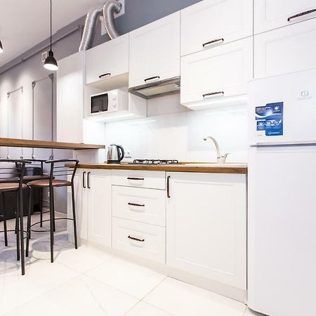 Віп Простора Квартира Біля Вокзалу На Вулиці Городоцька 102 Lviv Exteriör bild