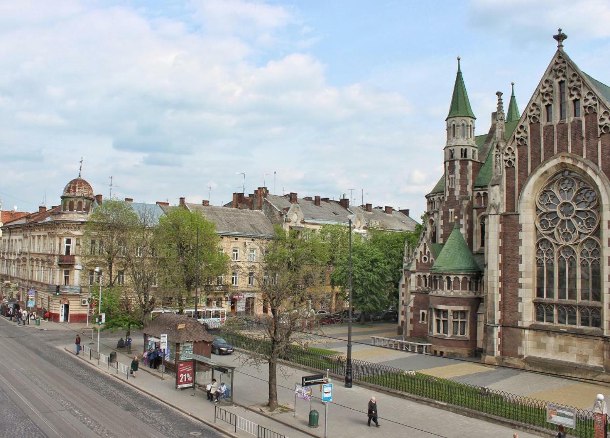 Віп Простора Квартира Біля Вокзалу На Вулиці Городоцька 102 Lviv Exteriör bild